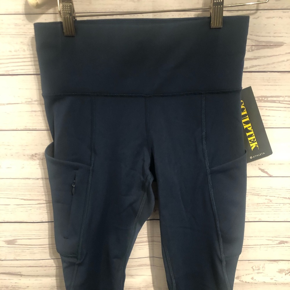 NWT Athleta All In Capri Navy Blue Leggings - Picture 3 of 7